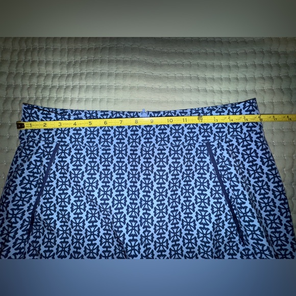 Vineyard Vines Printed Skort Cross Tulip Blue Size 8. Never worn - Picture 9 of 16